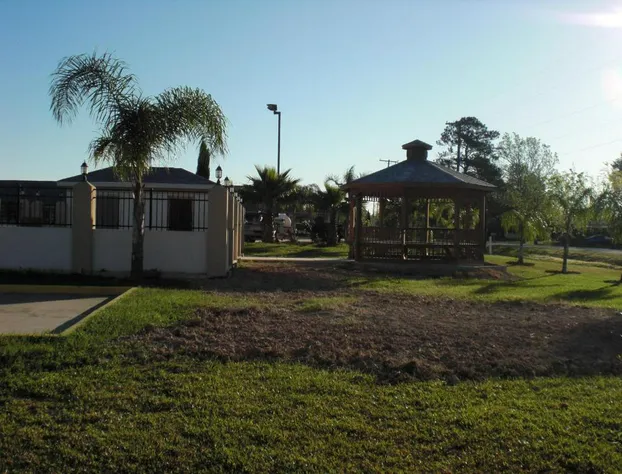 The Executive Inn & Suites hotel detail image 4