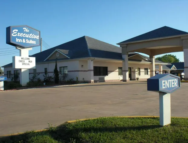 The Executive Inn & Suites hotel detail image 2