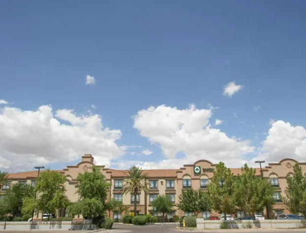 GreenTree Inn & Suites Florence hotel detail image 1