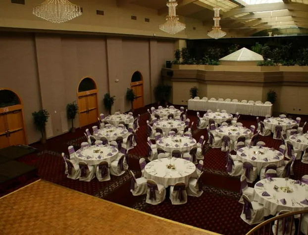 Decatur Conference Center & Hotel hotel detail image 4