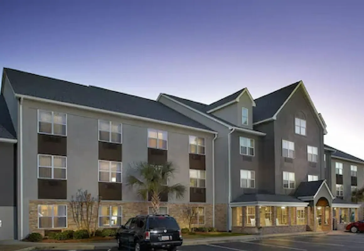 Country Inn & Suites by Radisson, Columbia Airport, SC hotel hero