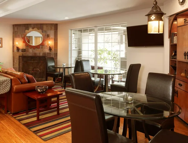 Larkspur Landing Extended Stay Suites Sunnyvale hotel detail image 1