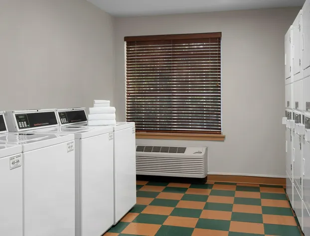 Larkspur Landing Extended Stay Suites Renton hotel detail image 3