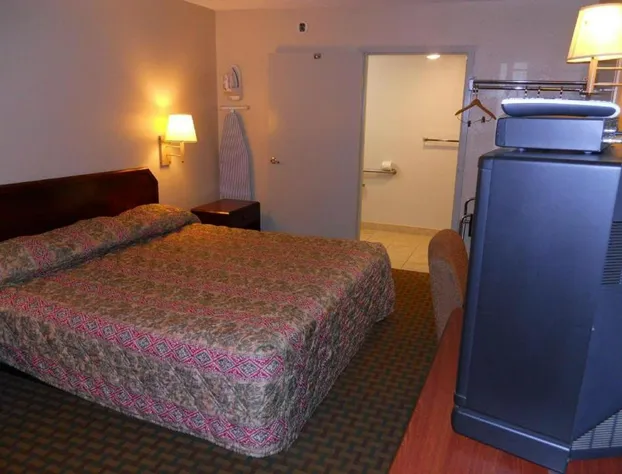 America's Best Inn and Suites Beaufort hotel detail image 1