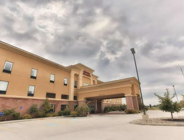 Hampton Inn & Suites Middlebury hotel detail image 1