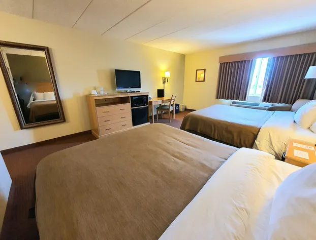 AmeriVu Inn & Suites - Waconia hotel detail image 4