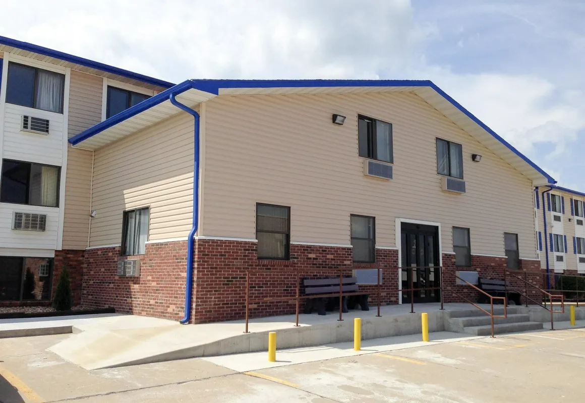 Motel 6 Sedalia, MO hotel hero