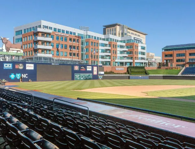 Super 8 by Wyndham Durham/University Area NC hotel detail image 4