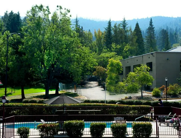 Flagship Inn of Ashland hotel detail image 4