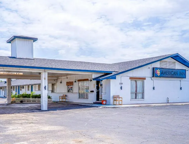 American Inn by OYO Colorado City I-20 hotel detail image 1