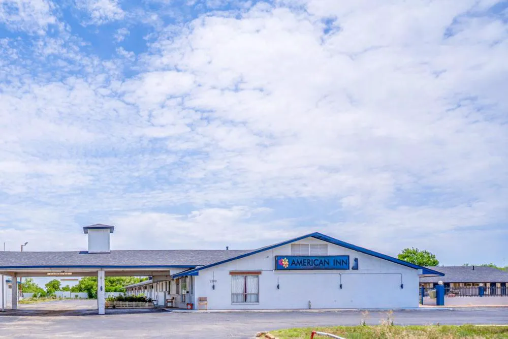 American Inn by OYO Colorado City I-20 hotel hero