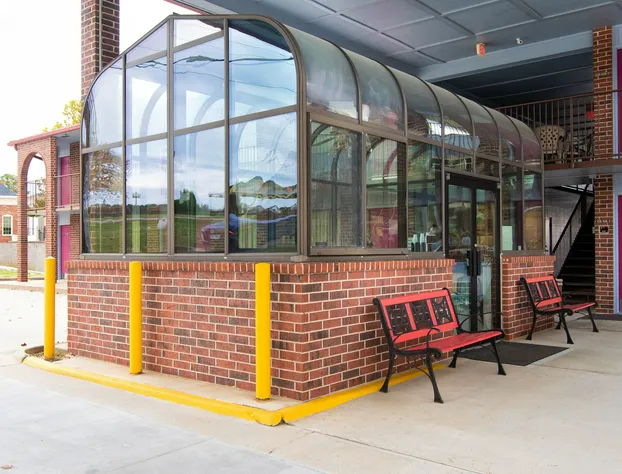 Express Inn hotel detail image 4