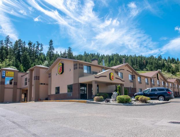 Super 8 by Wyndham Kamloops On The Hill hotel detail image 1