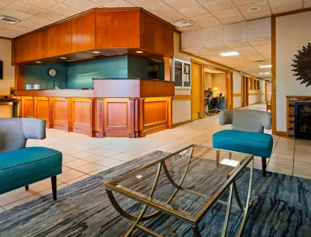 Best Western Woodhaven Inn hotel detail image 2