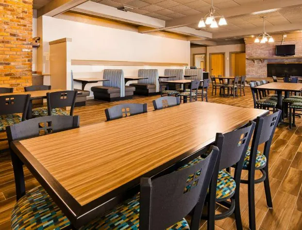 Best Western Woodhaven Inn hotel detail image 3