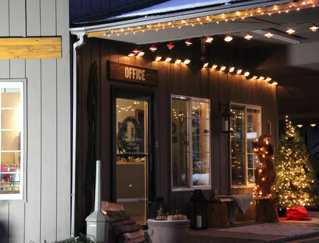 Chalet Motel Whitefish hotel detail image 3