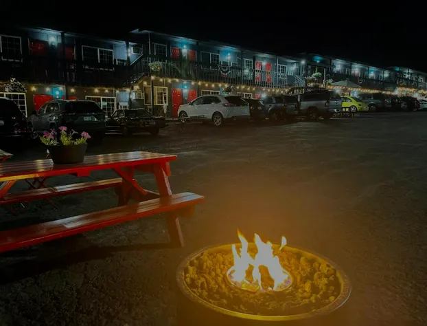 Chalet Motel Whitefish hotel detail image 4