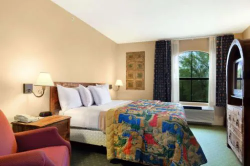 Days Inn & Suites by Wyndham Llano hotel detail image 3