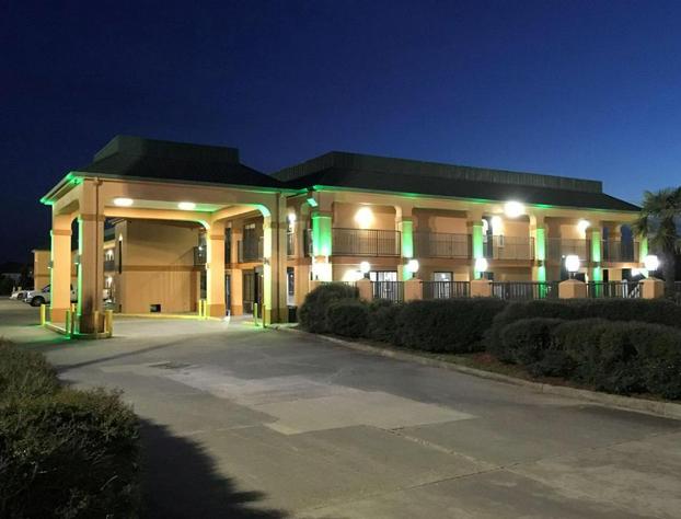 Americas Best Value Inn Denham Springs Baton Rouge hotel detail image 1