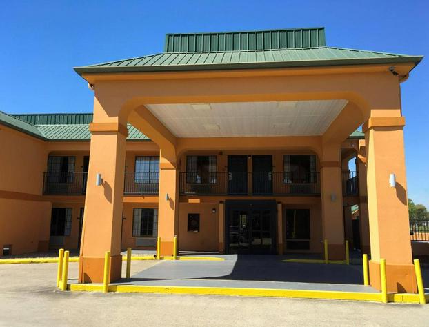 Americas Best Value Inn Denham Springs Baton Rouge hotel detail image 3