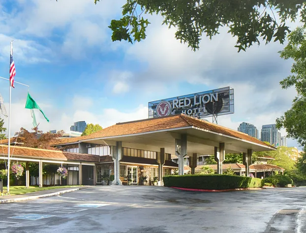 Red Lion Hotel Bellevue hotel detail image 1