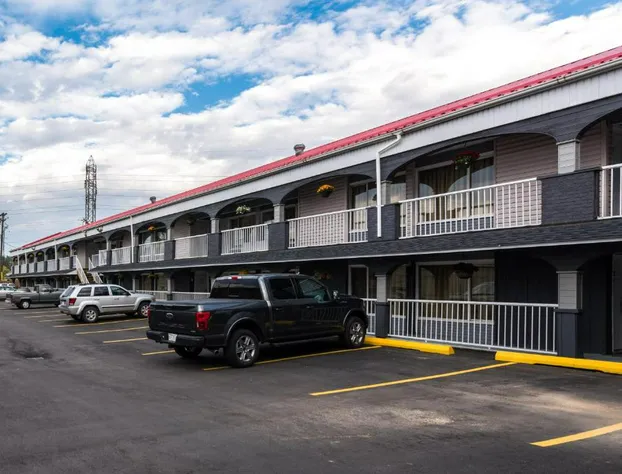 Olympia Lodge hotel detail image 2