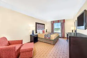 Super 8 by Wyndham Hidalgo/McAllen Area hotel detail image 4