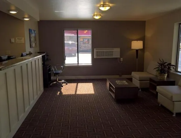 Super 8 by Wyndham Dillon hotel detail image 4