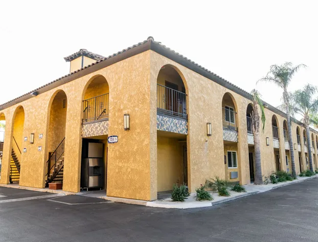 Rodeway Inn & Suites Colton - Riverside hotel detail image 3