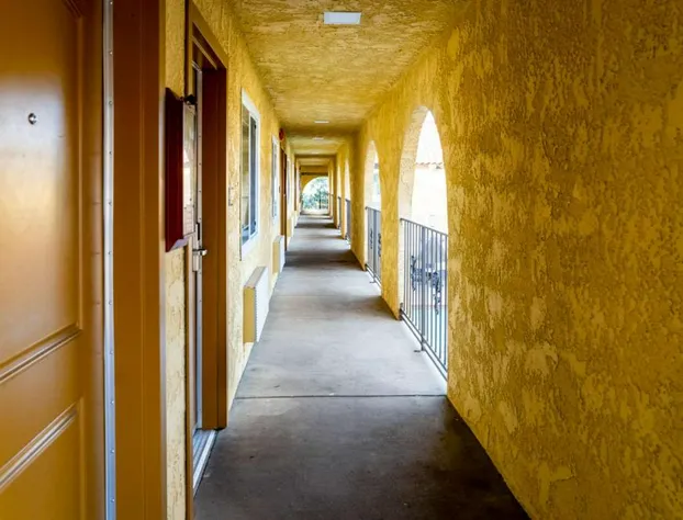 Rodeway Inn & Suites Colton-Riverside hotel detail image 4