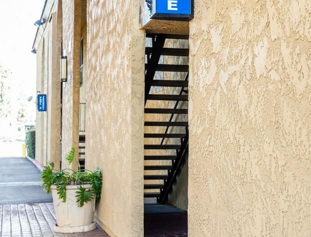 Rodeway Inn & Suites Colton-Riverside hotel detail image 3