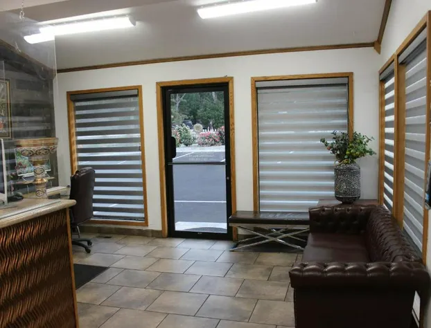 Cedarwood Inn of Ashland hotel detail image 2