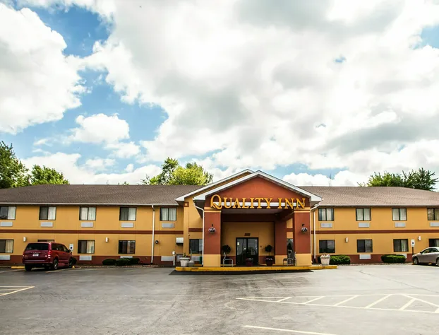 Quality Inn O'Fallon IL - St. Louis hotel detail image 1