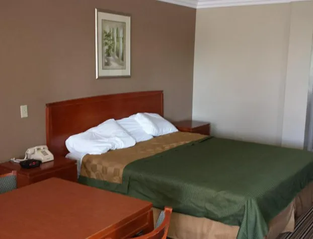 Regency Inn And Suites hotel detail image 2