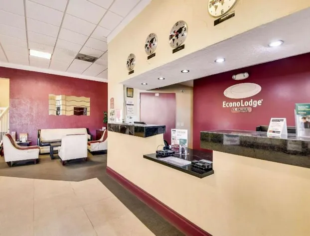 Econo Lodge Tampa near Busch Gardens hotel detail image 3