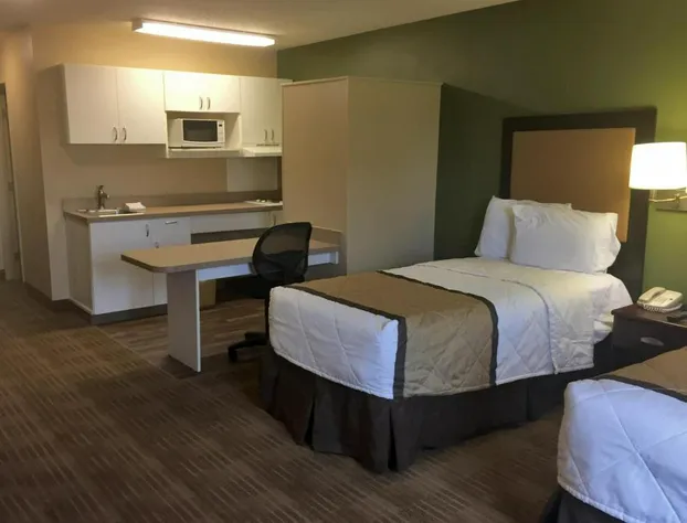 Extended Stay America Select Suites Chicago Rolling Meadows hotel detail image 2