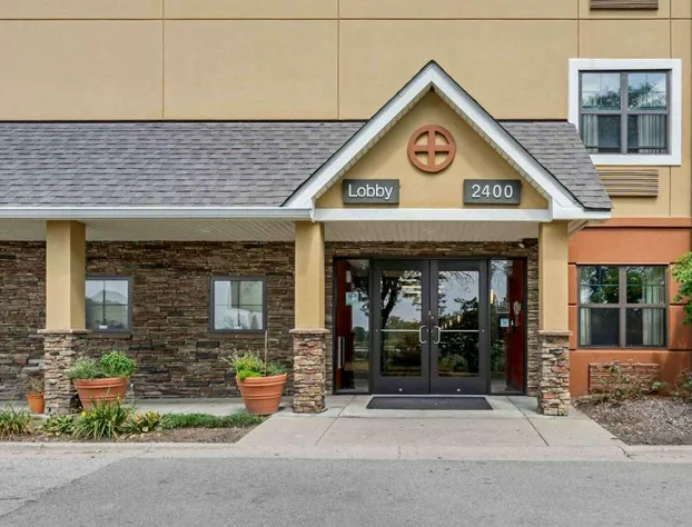 Extended Stay America Select Suites Chicago Rolling Meadows hotel detail image 1