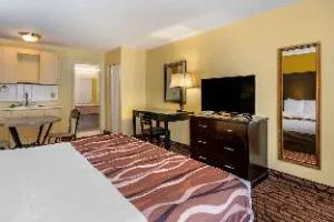 Rodeway Inn Central Clearwater Beach hotel detail image 1