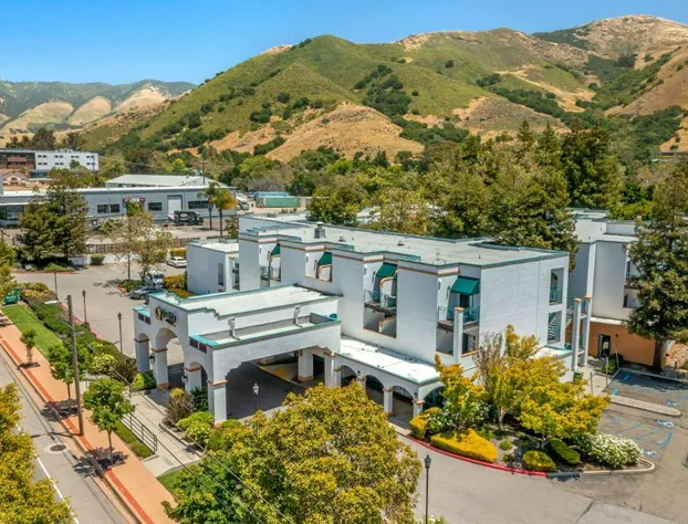 Quality Suites Downtown San Luis Obispo hotel detail image 2