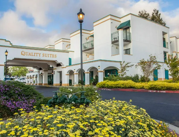 Quality Suites Downtown San Luis Obispo hotel detail image 1