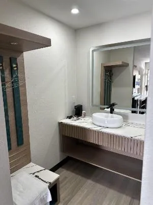 Americas Best Value Inn Pico Rivera Los Angeles E hotel detail image 4