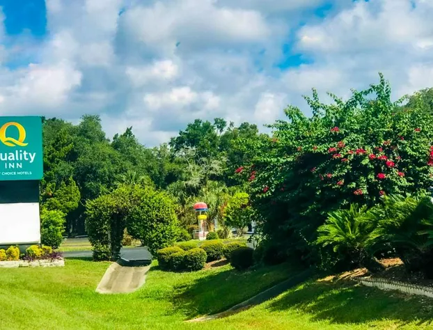 Quality Inn near Manatee Springs State Park hotel detail image 4