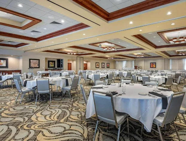 Best Western Plus Oswego Hotel and Conference Center hotel detail image 1