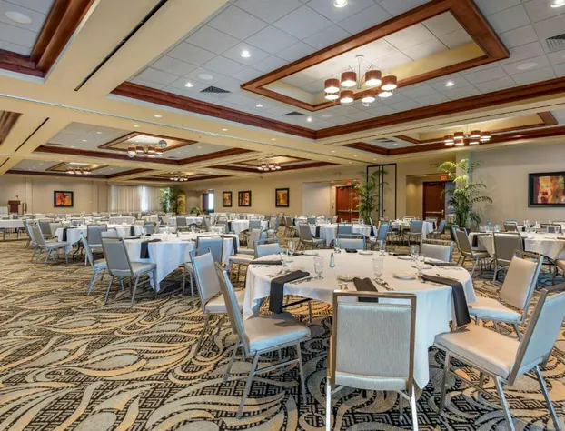Best Western Plus Oswego Hotel and Conference Center hotel detail image 2
