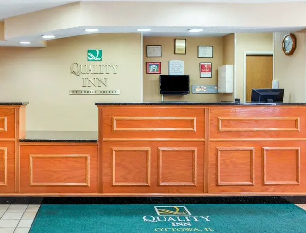 Quality Inn Ottawa near Starved Rock State Park hotel detail image 2