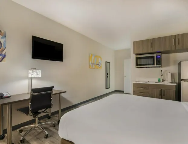 MainStay Suites Joliet I-55 hotel detail image 3