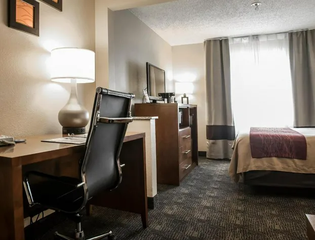 MainStay Suites Joliet I-55 hotel detail image 4