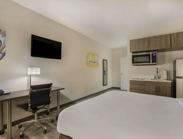 MainStay Suites Joliet I-55 hotel detail image 3