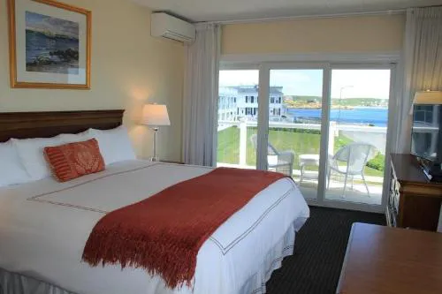 Ocean House Hotel at Bass Rocks hotel detail image 2