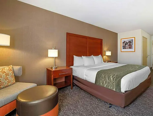 Comfort Inn Eureka hotel detail image 1